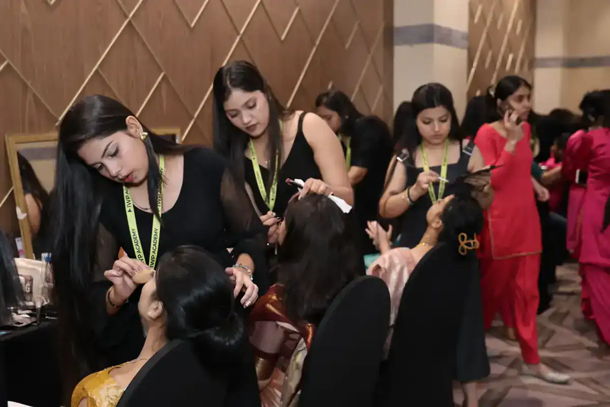 Meraki 2026 — beauty & cosmetology students at work backstage